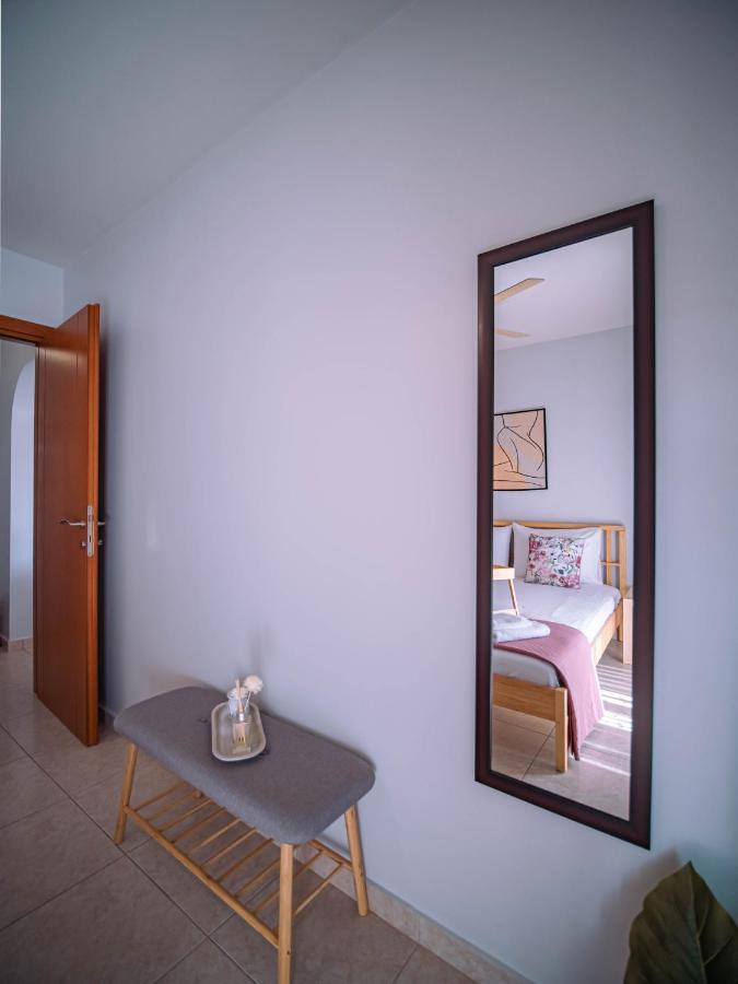 Urban Flat - Central Spot Apartments Volos Exterior photo