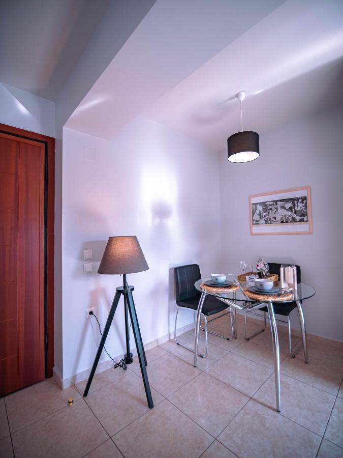 Urban Flat - Central Spot Apartments Volos Exterior photo