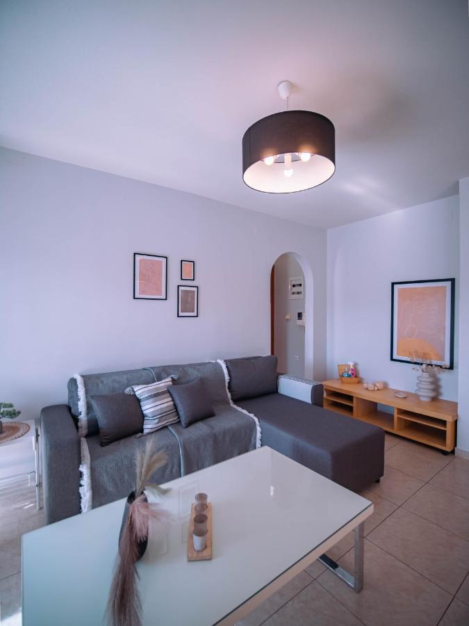 Urban Flat - Central Spot Apartments Volos Exterior photo